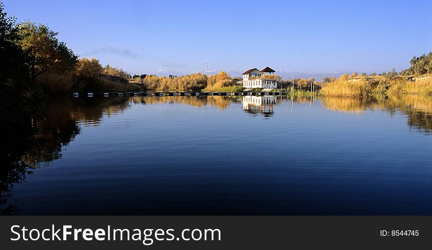 China/Xinjiang: Quiet Kezijiaer Lake