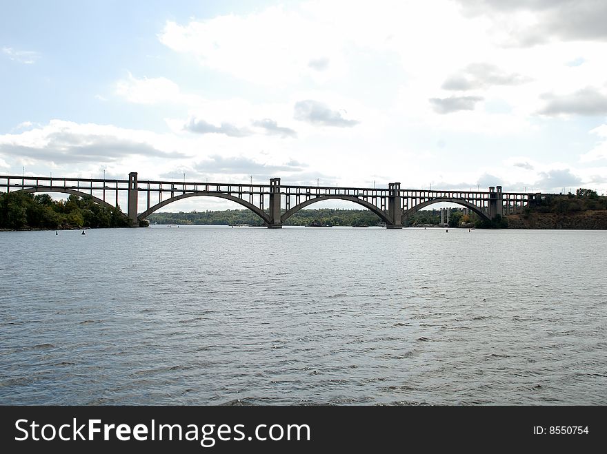 Arch Bridge in Zaporozhye on the river Dnepr