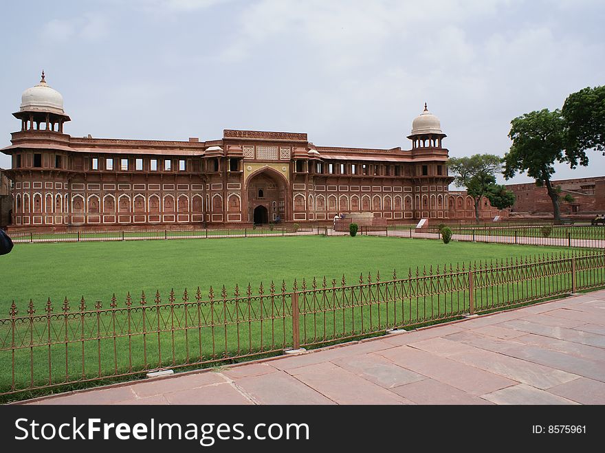 Diwan -e-kahs At Agra Fort