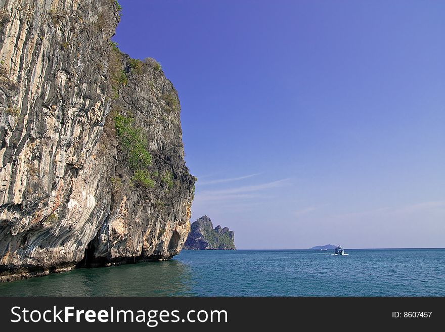 Boat in island of southern Thailand sea. Boat in island of southern Thailand sea.