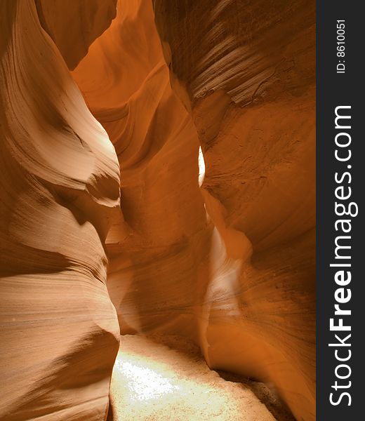 The narrow sandstone passageway of Antelope Canyon in Arizona