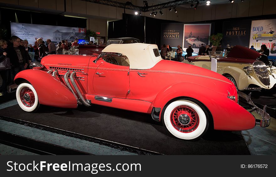 Designed by Gordon Buehrig, the 1935 Auburn Speedster was the American sports car of its day. Powered by a supercharged straight-eight engine, it had a top speed of more than 160 km/h &#x28;100 mph&#x29; and its styling made it look even faster. Designed by Gordon Buehrig, the 1935 Auburn Speedster was the American sports car of its day. Powered by a supercharged straight-eight engine, it had a top speed of more than 160 km/h &#x28;100 mph&#x29; and its styling made it look even faster.