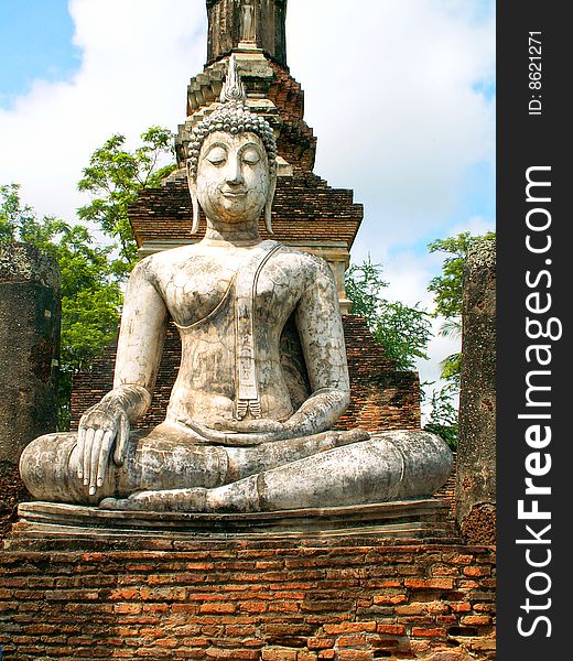 White Buddha in Wat Si Sawai, Sukhotai, Thailand