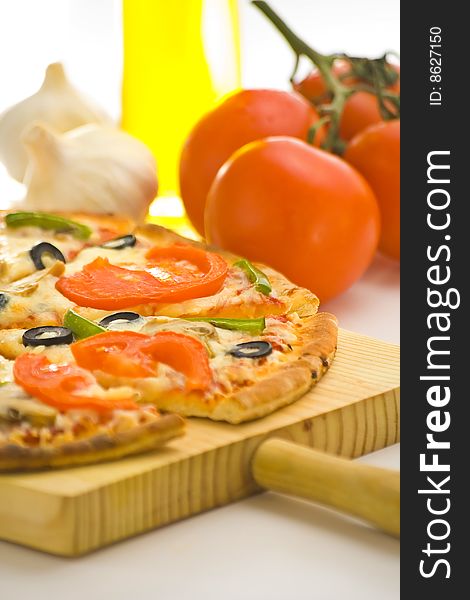 Homemade Pizza Fresh Tomato Olive Mushroom Cheese