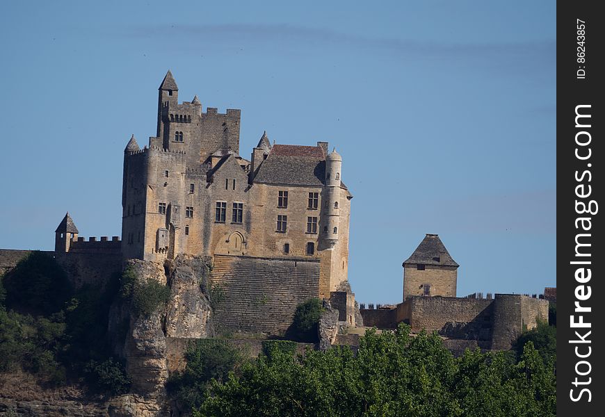 Canoeing On The Dordogne-france2015-em10-70-300mm-20150720-P7200150