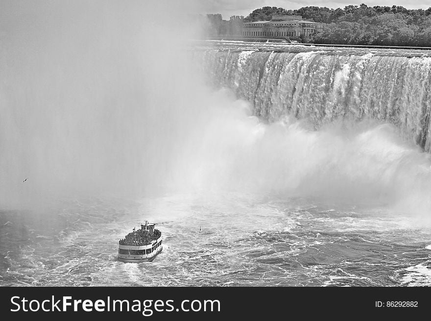 Niagara Falls