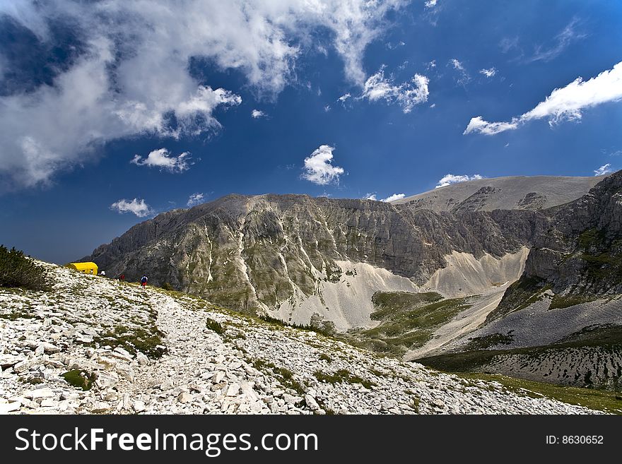 Mountain trail to reach the refuge Fusco, 2200 meters on the Maiella, Abruzzo, Italy