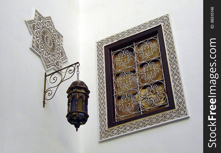 Moroccan White Corner