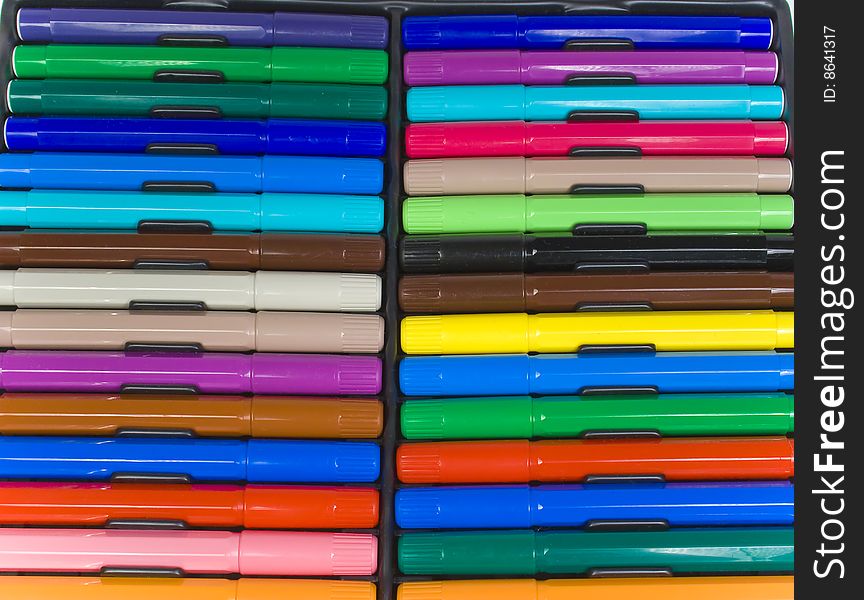 The color felt-tip pens