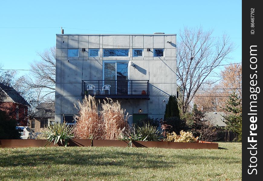 Sky, Plant, Building, Botany