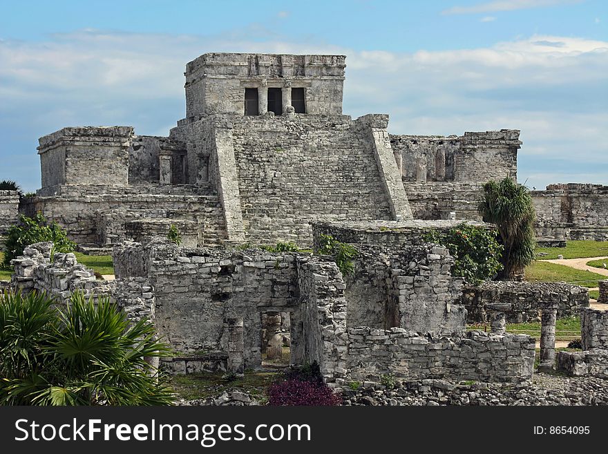 Mayan Temple at the Tulum ruins on the Yucatan Peninsula Mexico. Mayan Temple at the Tulum ruins on the Yucatan Peninsula Mexico.