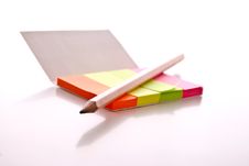 Post-it With Pen Royalty Free Stock Photo