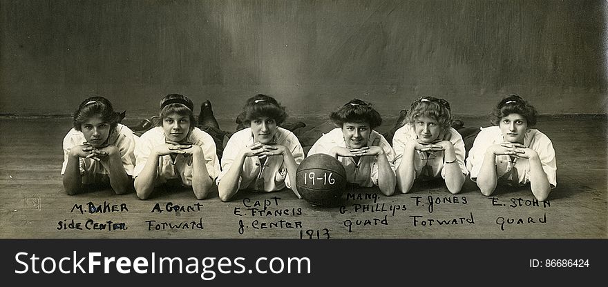 Abbot Academy Basketball Team, 1913