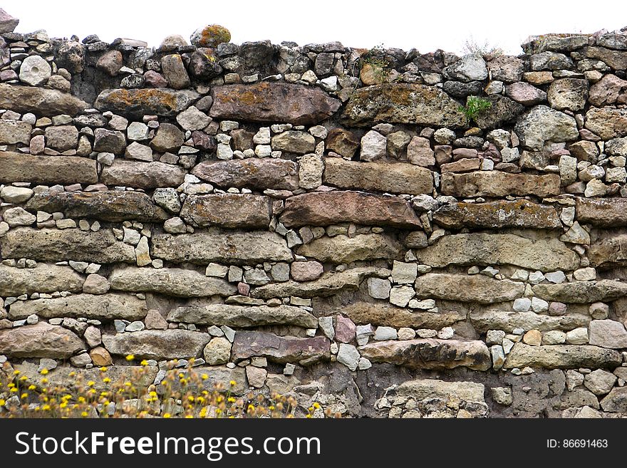stone wall 12