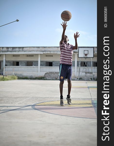 2013_07_06_Mogadishu_Basketball_B
