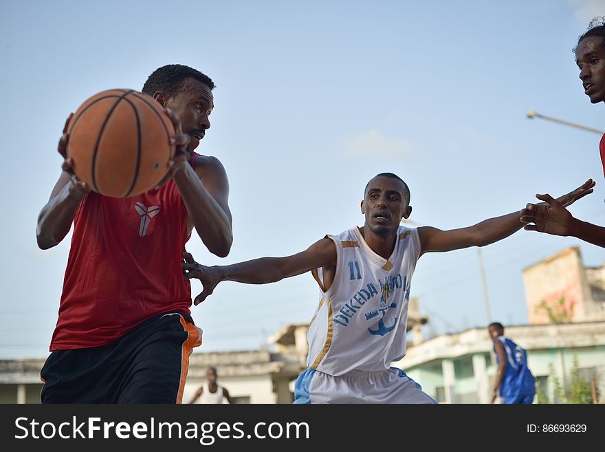 2013_07_06_Mogadishu_Basketball_N