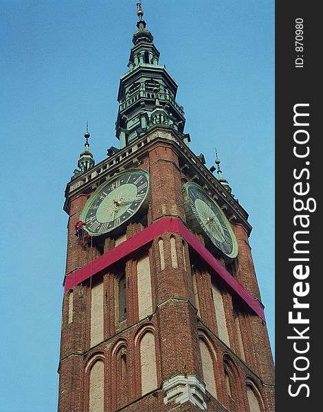 Climber on the Gdansk's town hall
scan of negative kodak gold iso200 using d.lab 2/3 agfa photo