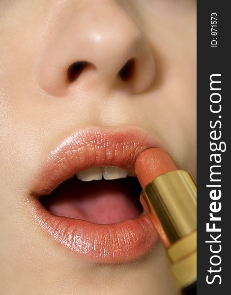 Lipstick02