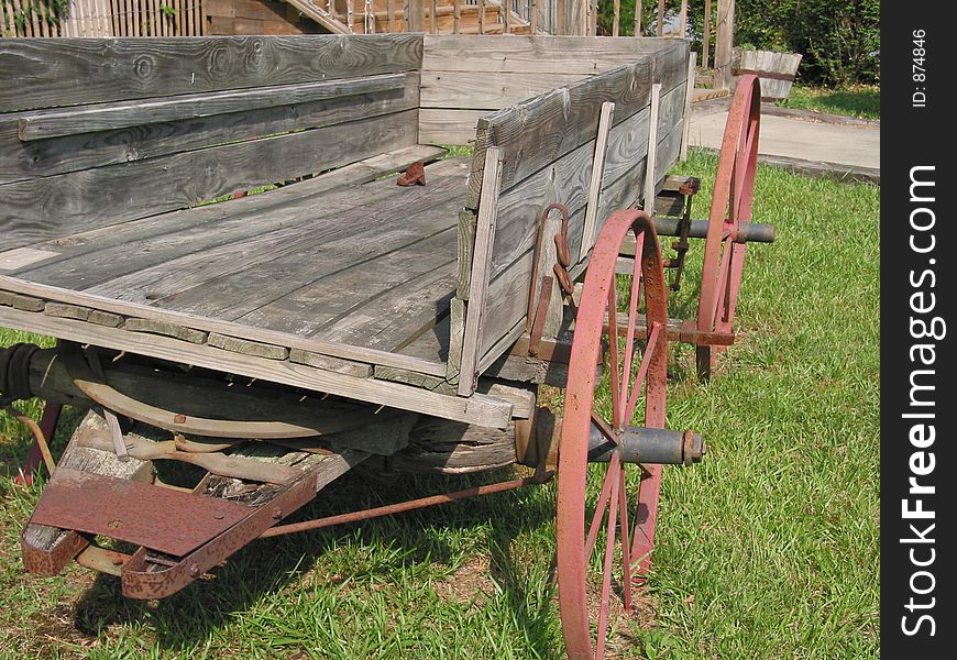 Old wooden wagon in sc. Old wooden wagon in sc