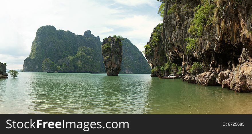 James Bond (Ko Tapu) island lagoon panorama