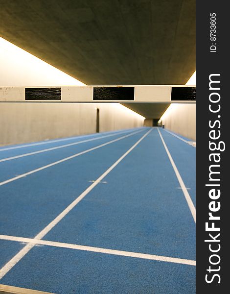 A Racetrack for Hurdles Training. A Racetrack for Hurdles Training