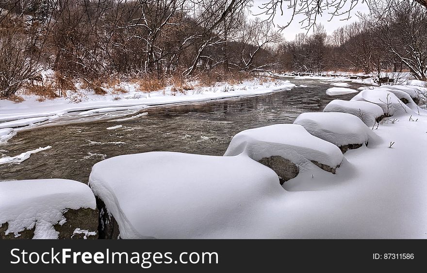 Snowfall on the Credit River