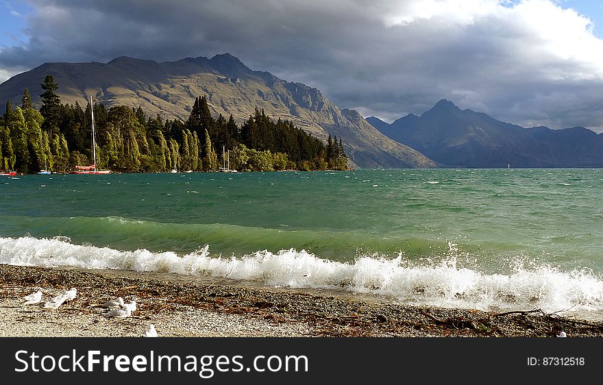 Queenstown Bay.Lake Wakatipu. NZ