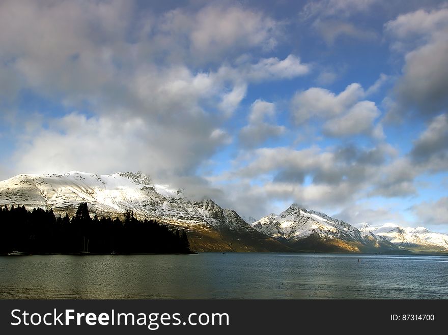 Winter Queenstown.