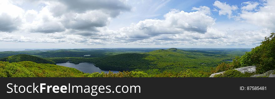 Love this panoramic shot I got from Mt. Spruce in the Ragged Mountain Refuge in Maine. Love this panoramic shot I got from Mt. Spruce in the Ragged Mountain Refuge in Maine.
