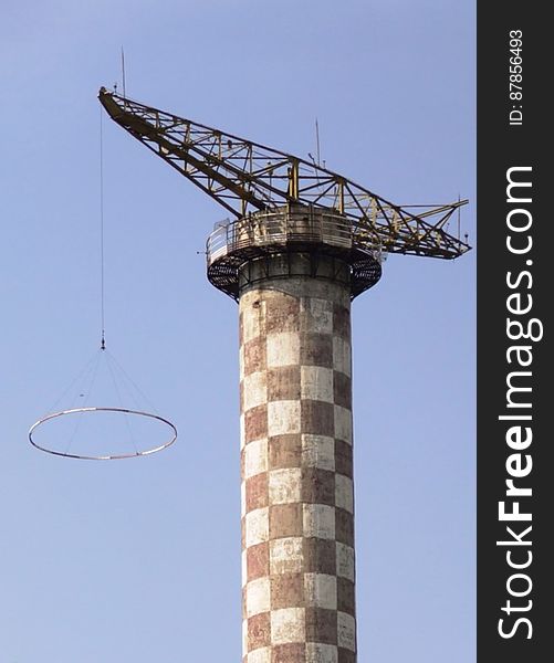 parachute-training-tower