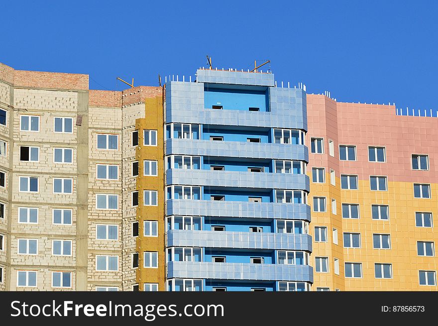 A view of an apartment block.