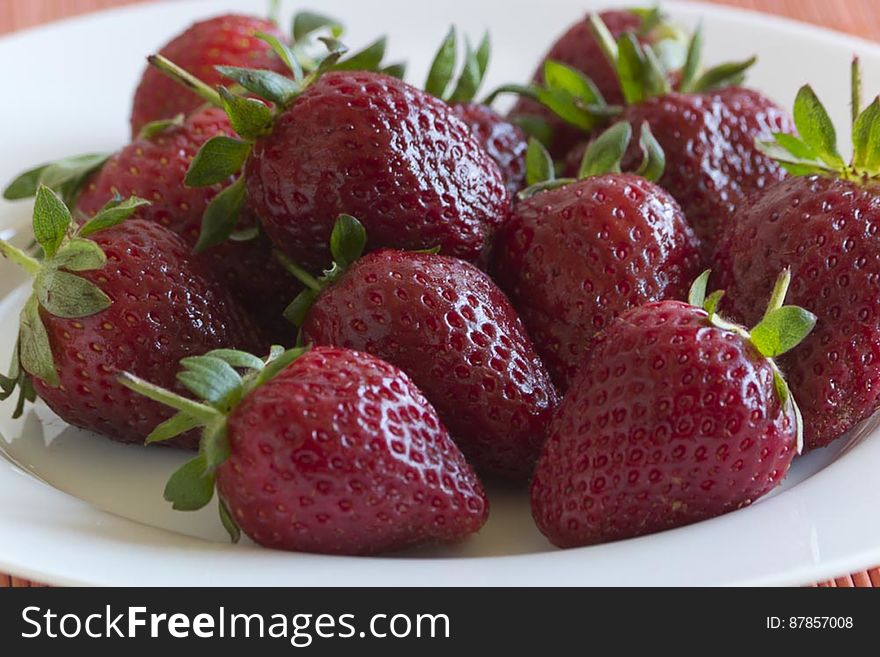 Strawberry is a hybrid species appreciated for its fragrance, bright color and sweetness. Strawberry is a hybrid species appreciated for its fragrance, bright color and sweetness