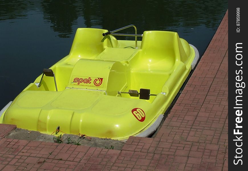 Yellow-little-boat