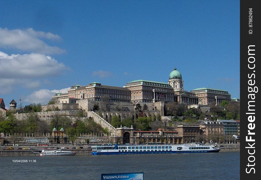 buda-castle-from-other-side-of-danube