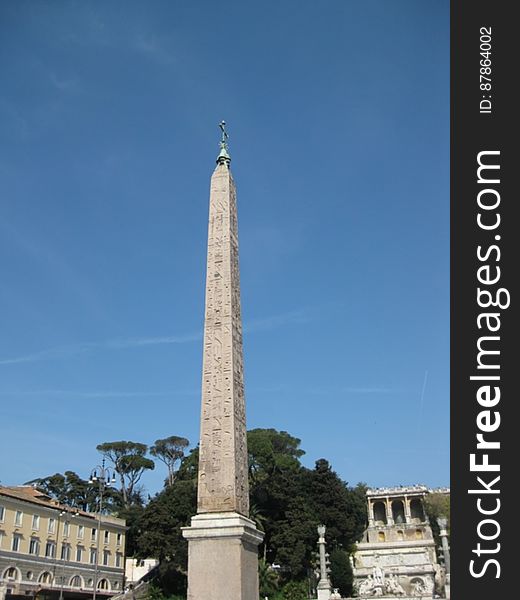 obelisk-erected-in-piazza-del-popolo