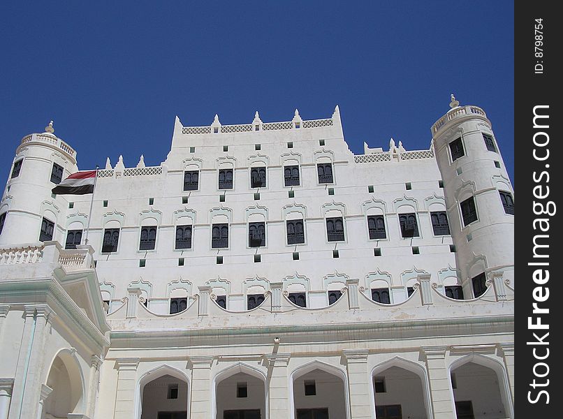 Palace made of mud in Hadramut (Yemen)