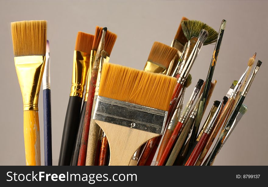 Set brushes