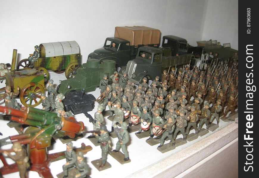 Toy army, convoy and tanks exhibited as a model.