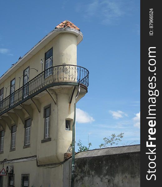 A narrow building from Lisbon, Portugal. A narrow building from Lisbon, Portugal.