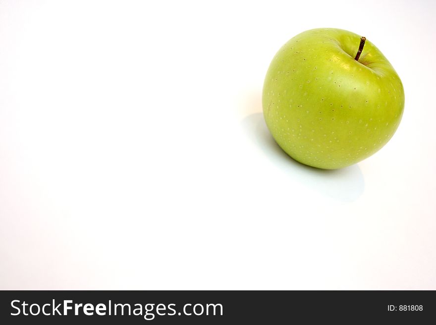 Green apple  in isolated