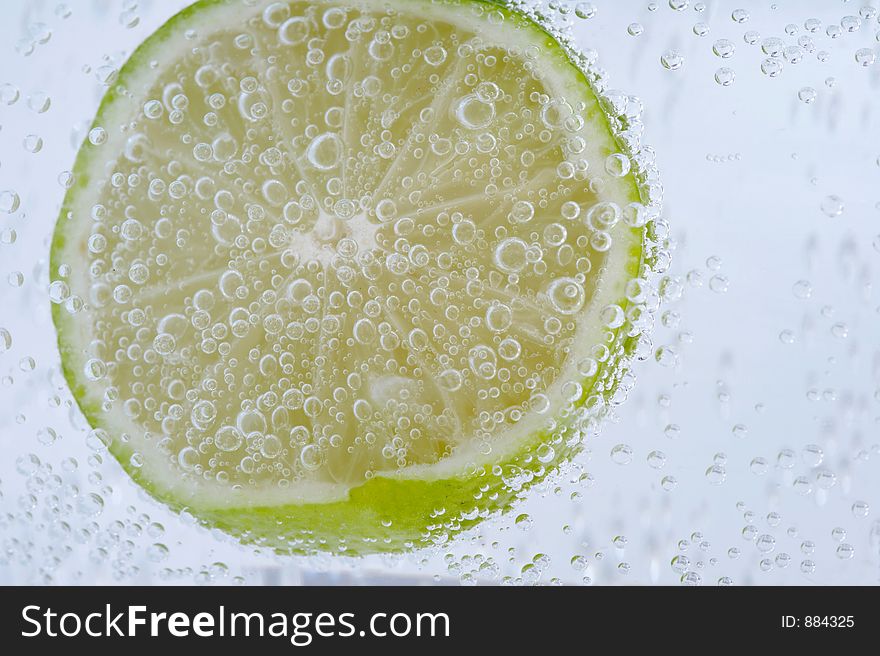 Lemon in the mineral water
