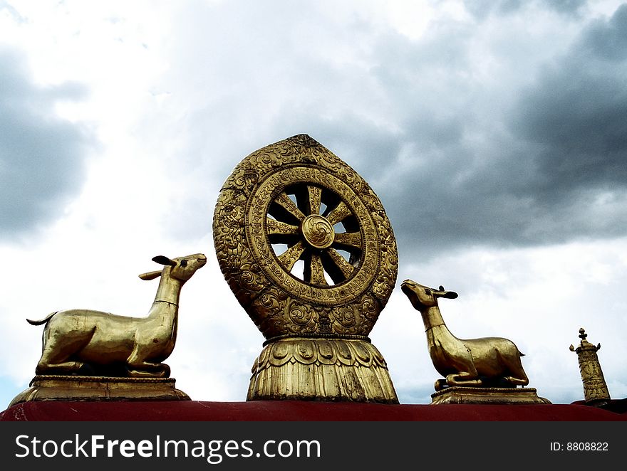 The Jokhang Temple's roof in tibet