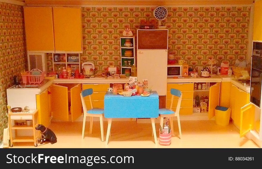 Doll House Kitchen