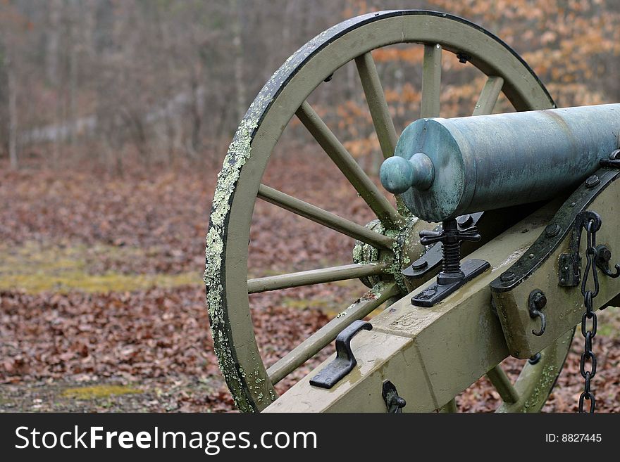 Cannon on the Shiloh Civil War Battlefield in Tennessee. Cannon on the Shiloh Civil War Battlefield in Tennessee.