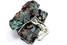 Oriental Jewelry Bag / Holder Royalty Free Stock Photography Oriental Jewelry Bag / Holder Royalty Free Stock Photography