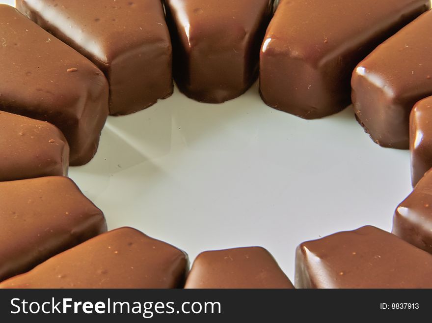 Small pieces of Chocolate Cake in a Circle