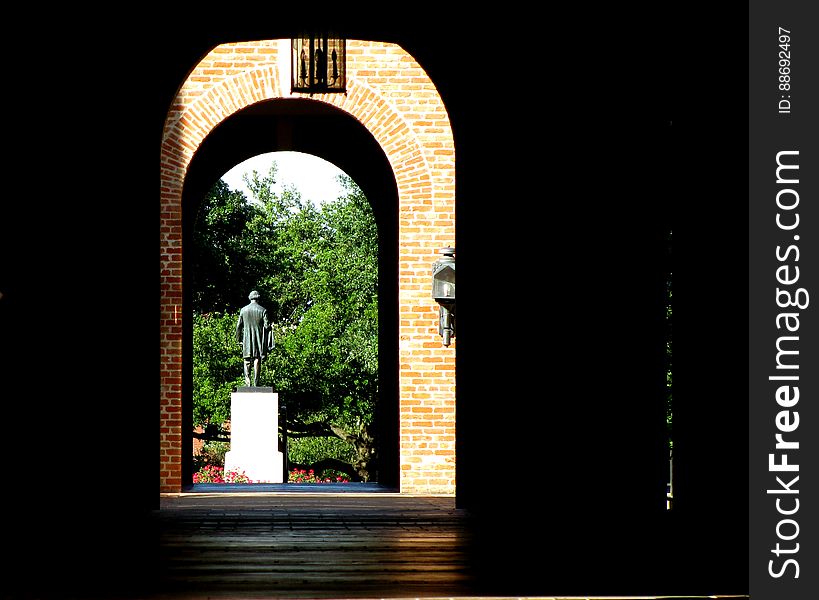 A shot through the breezeway at Old Main on Baylor&#x27;s campus of old Rufus. A shot through the breezeway at Old Main on Baylor&#x27;s campus of old Rufus.