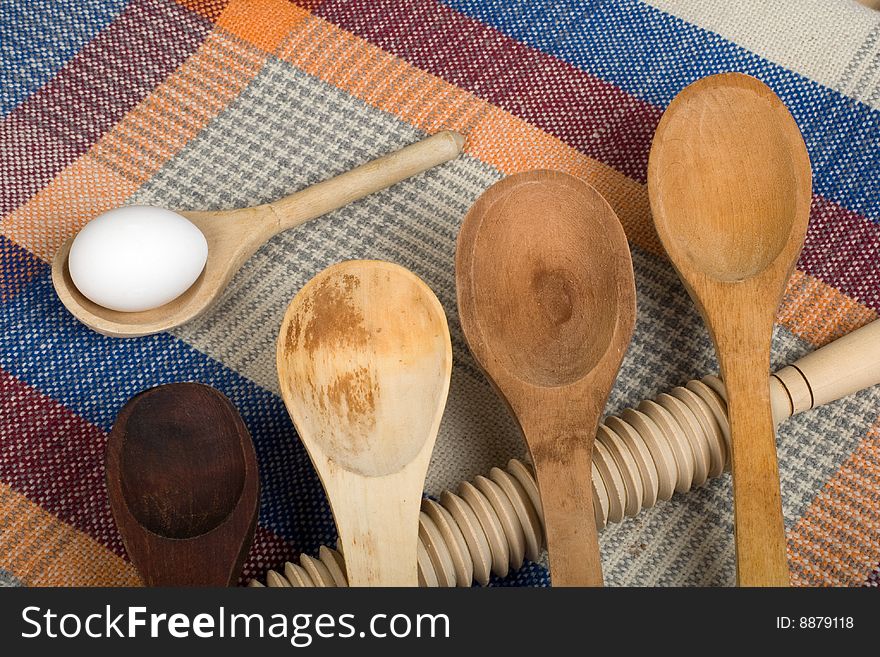 Set Spoon Wood With Egg