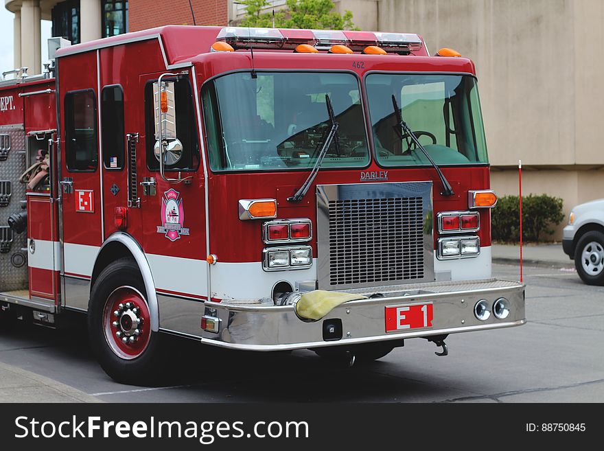 Bellingham Fire Dept: Engine 1 &x28;462&x29;