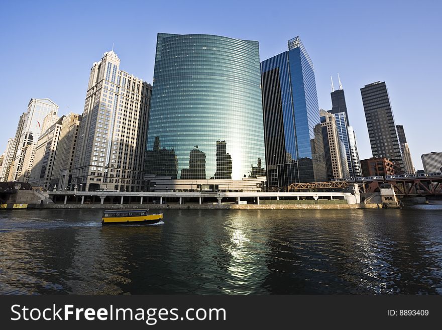 Yellow boat on Chicago River